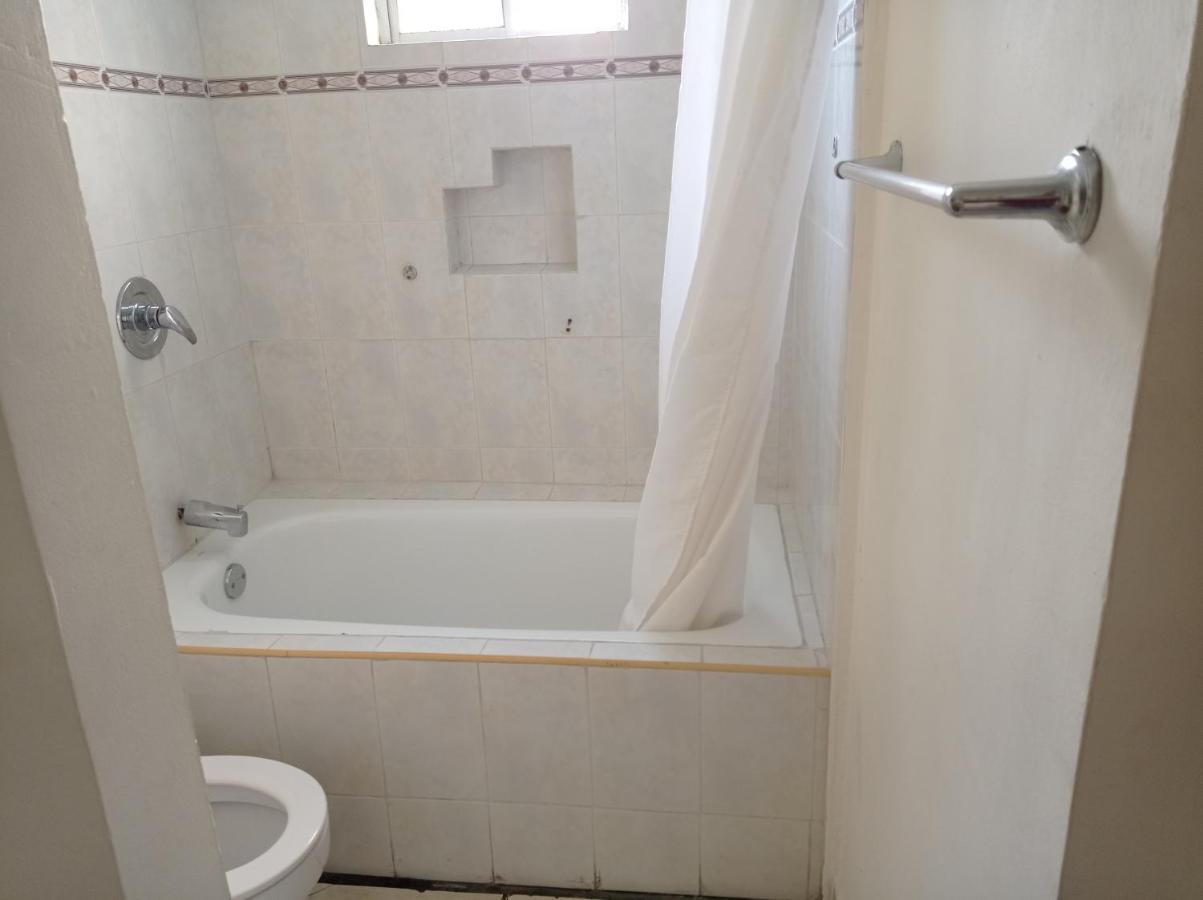 Confort Ejecutivo Suites Lindavista Guadalupe  Extérieur photo
