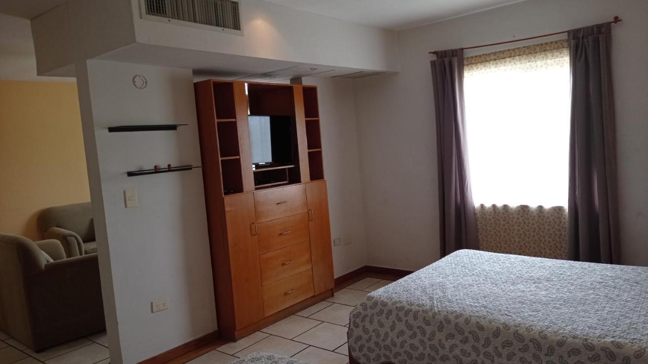 Confort Ejecutivo Suites Lindavista Guadalupe  Extérieur photo