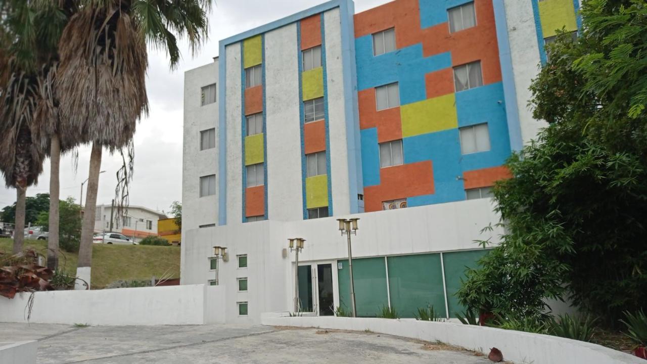 Confort Ejecutivo Suites Lindavista Guadalupe  Extérieur photo
