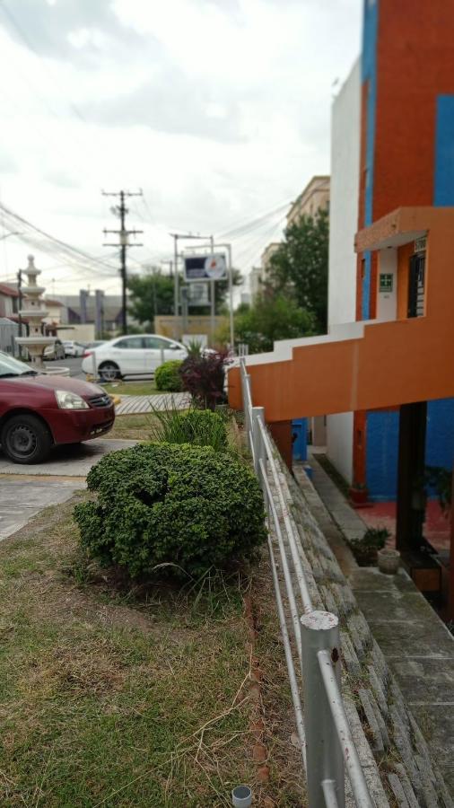 Confort Ejecutivo Suites Lindavista Guadalupe  Extérieur photo