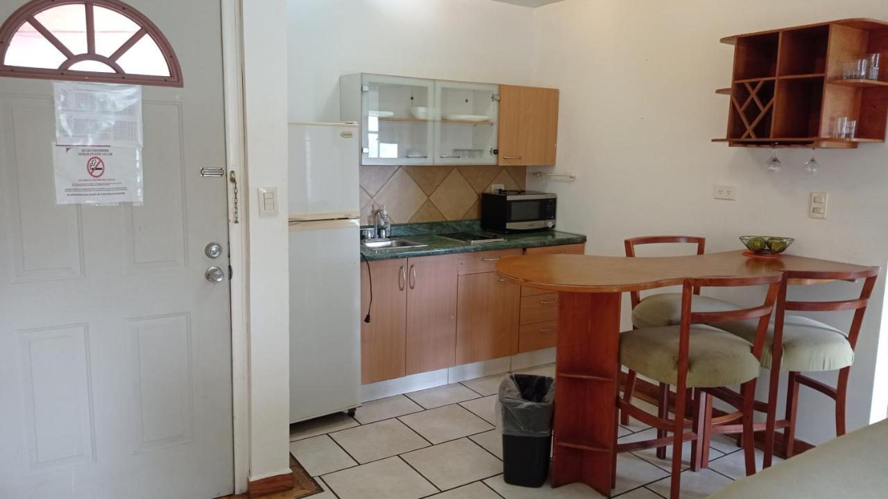 Confort Ejecutivo Suites Lindavista Guadalupe  Extérieur photo